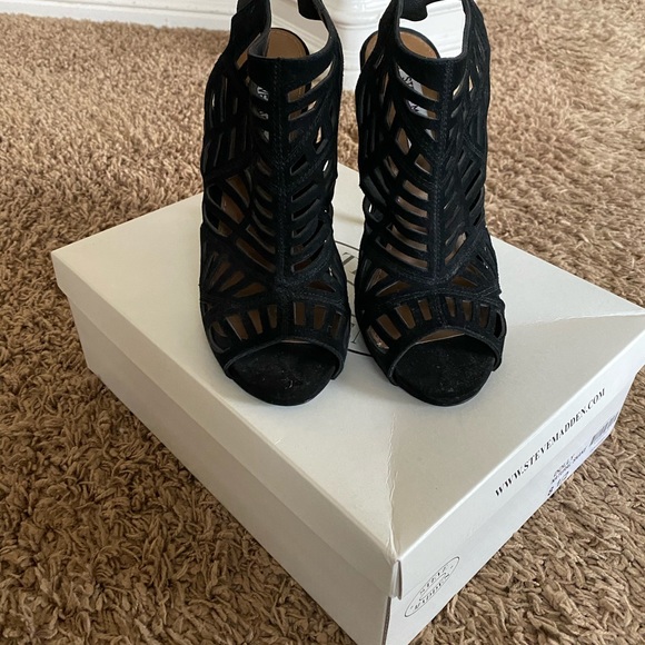 Steve Madden heels - Picture 3 of 6